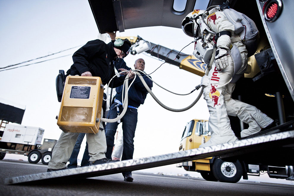 Прыжок из стратосферы