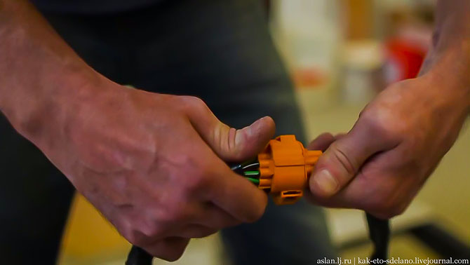 Как сделать настоящий Lexus из картона