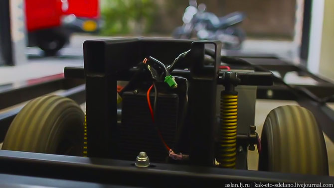 Как сделать настоящий Lexus из картона