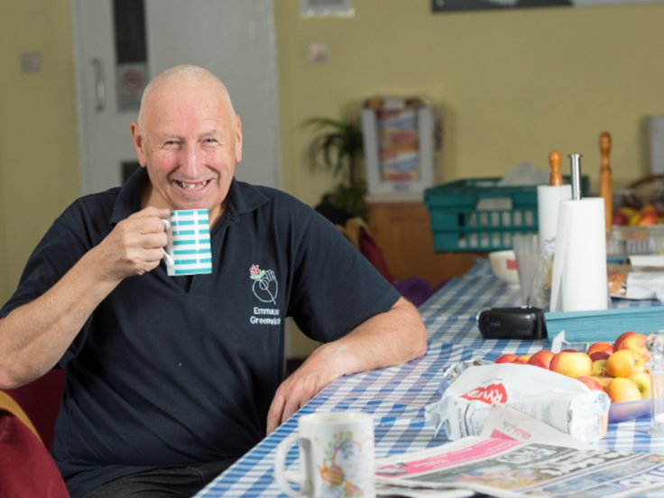 Мужчина из-за ссор с женой решил переселиться в лес