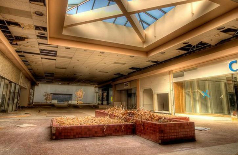 Путешествие по заброшенным мегамоллам США