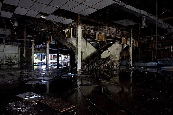 Путешествие по заброшенным мегамоллам США