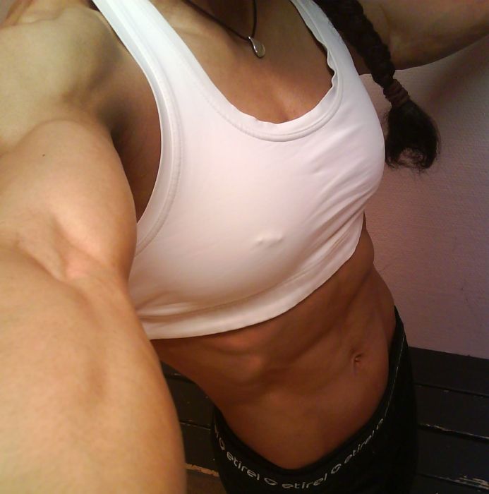 Эрика Андрессон - девушка из спецназа (65 фото)