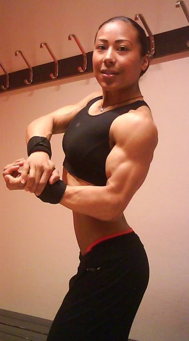 Эрика Андрессон - девушка из спецназа (65 фото)