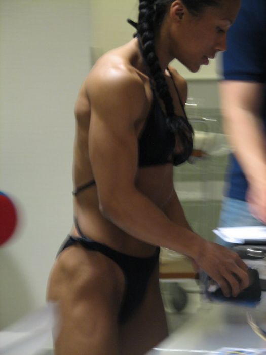 Эрика Андрессон - девушка из спецназа (65 фото)