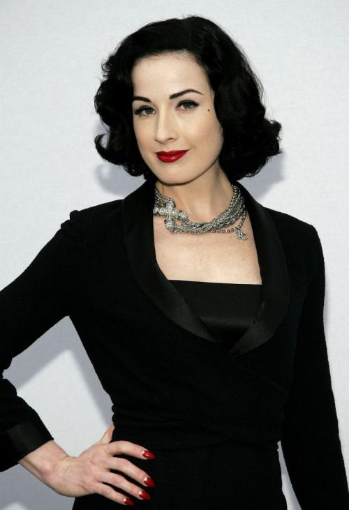 Великолепная Dita von Teese