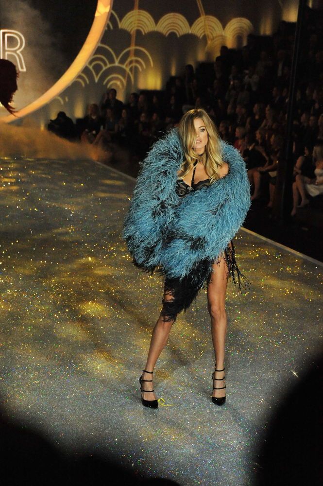 2013 Victorias Secret Fashion Show