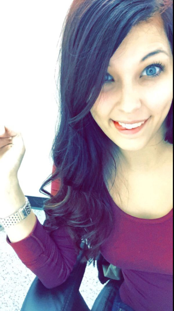 Девушки, которым скучно на работе