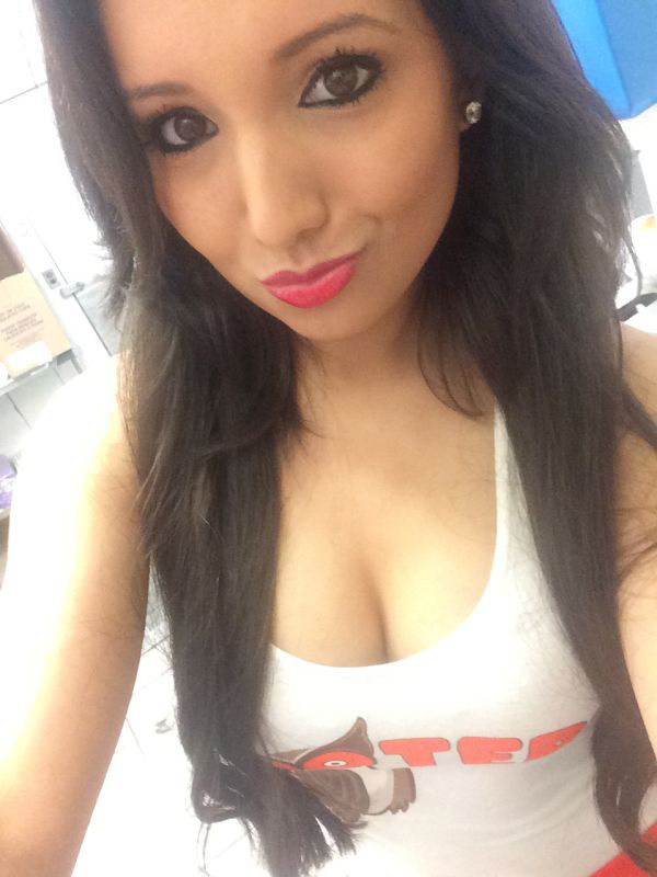 Девушки, которым скучно на работе