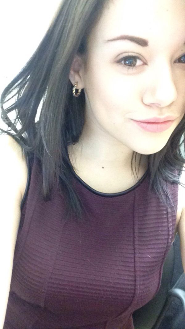 Девушки, которым скучно на работе