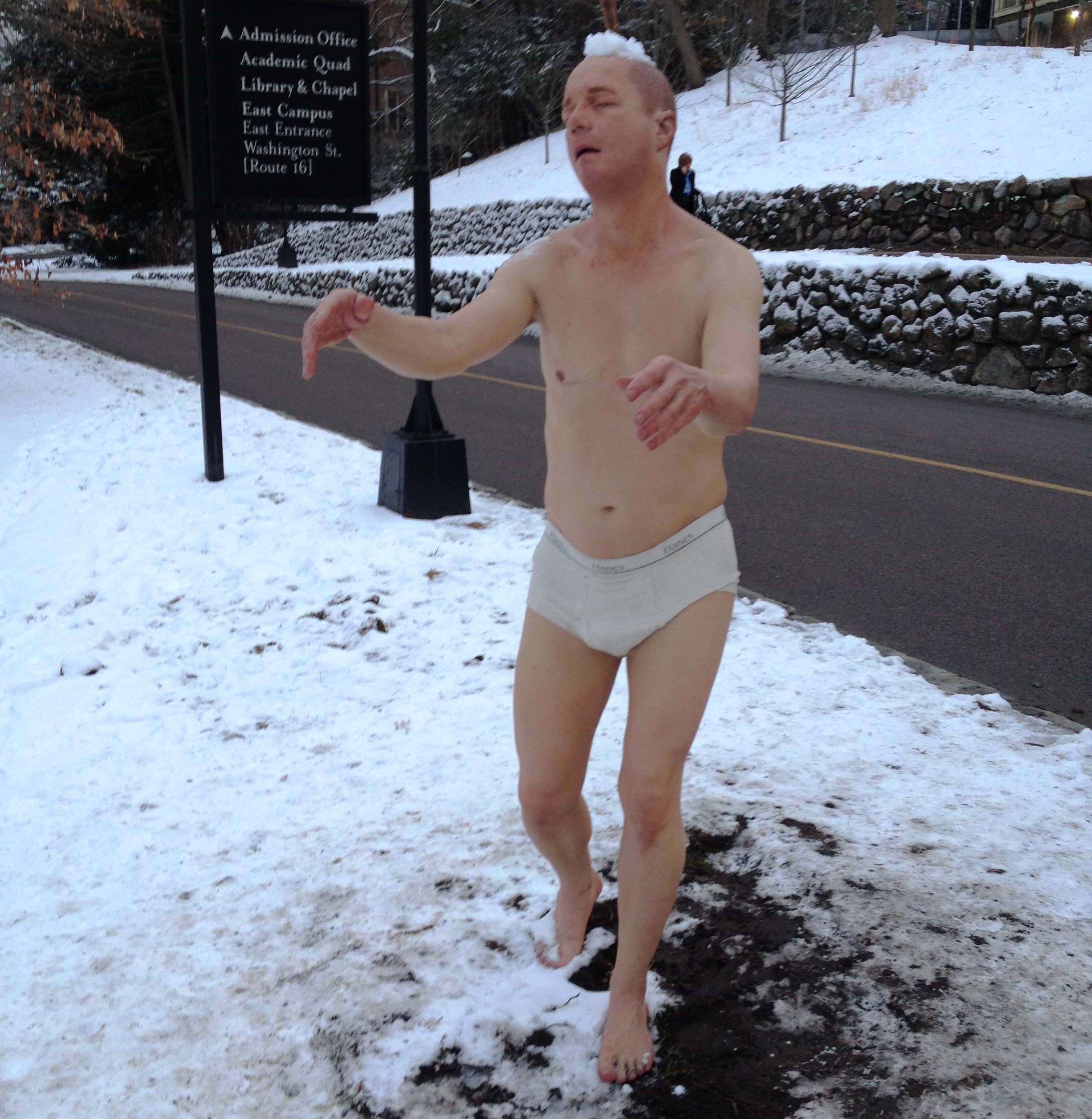 7 безумных вещей, происходящих с человеком во сне