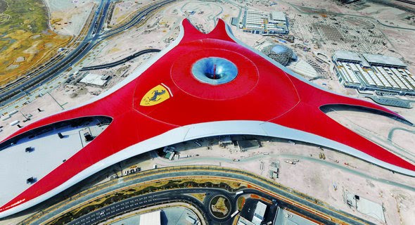 Ferrari World – королевство скорости и автомобилей