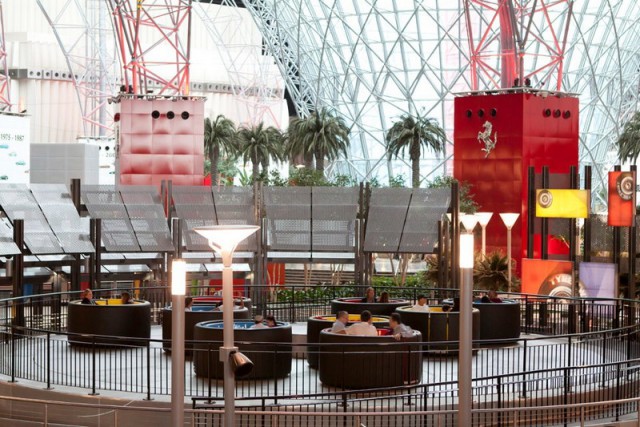 Ferrari World – королевство скорости и автомобилей