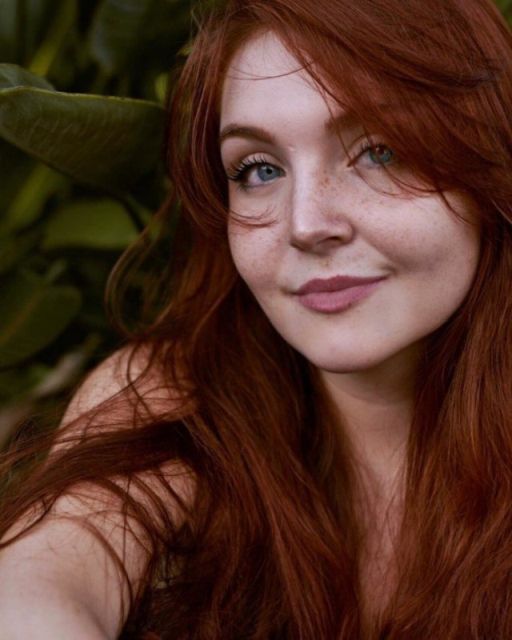 Милые девушки с веснушками