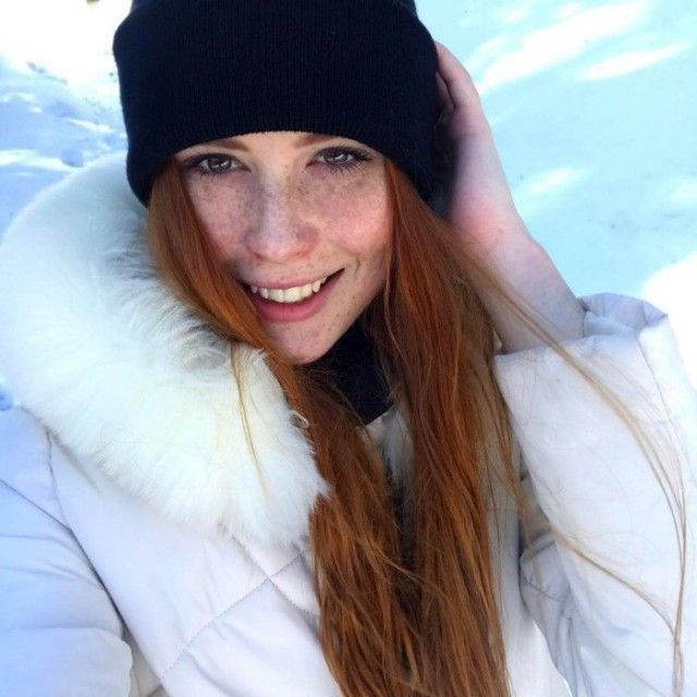 Милые девушки с веснушками