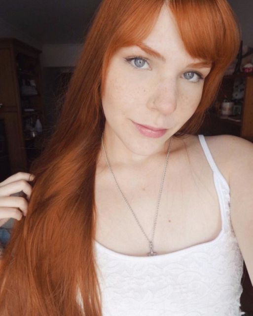 Милые девушки с веснушками