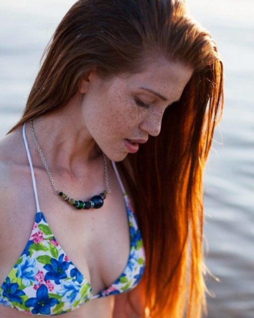 Милые девушки с веснушками