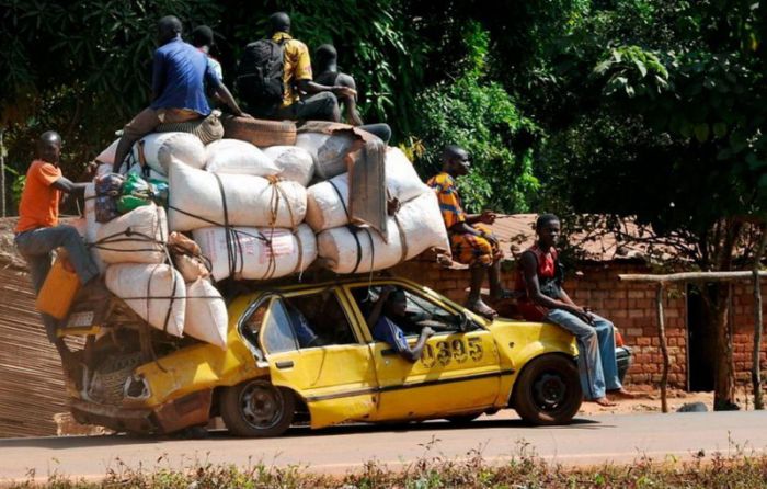 Железные кони всё стерпят (9 фото)