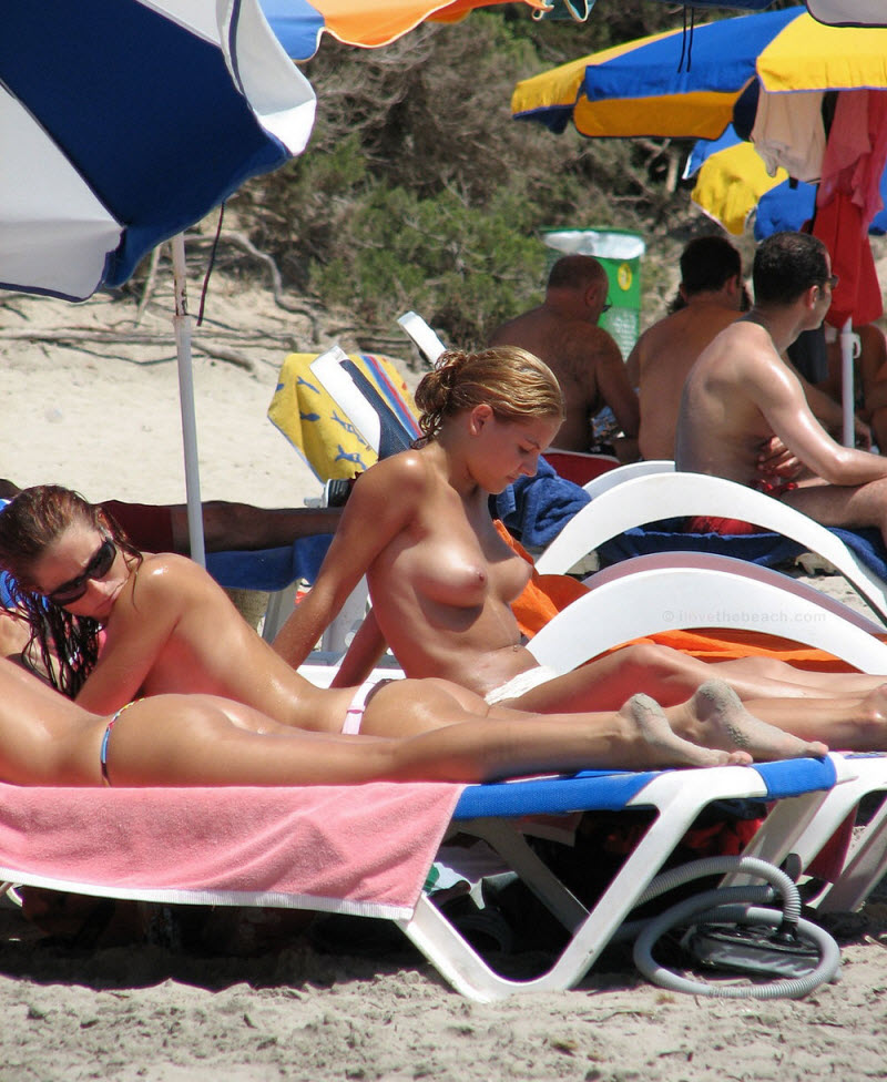 Обнаженный отдых