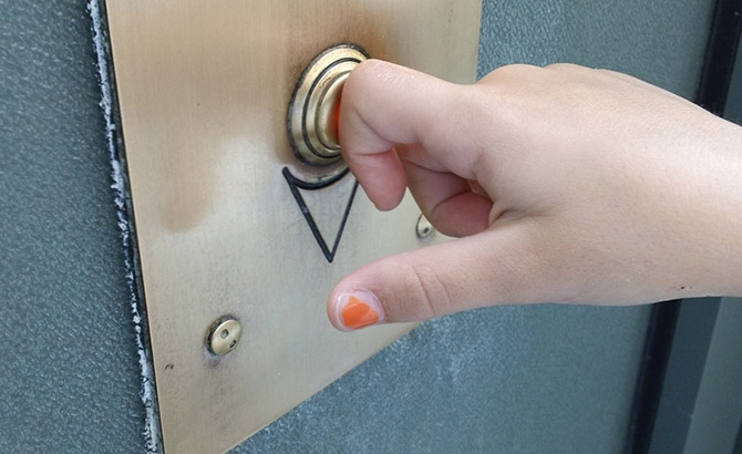 Список бессмысленных вещей, которые делают люди