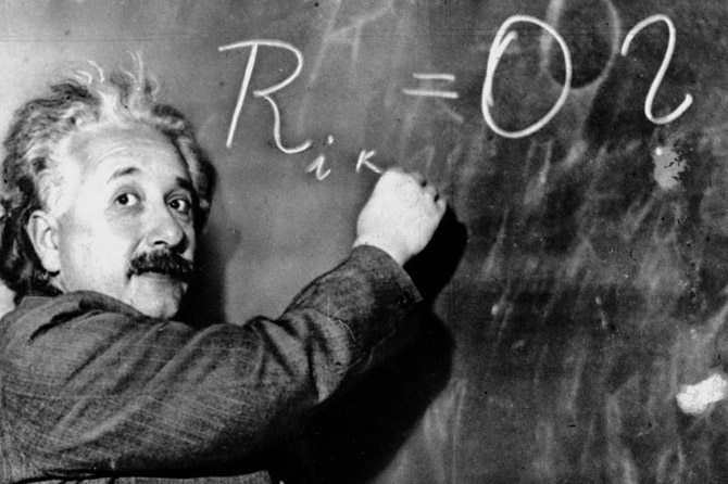 Безотносительный Эйнштейн