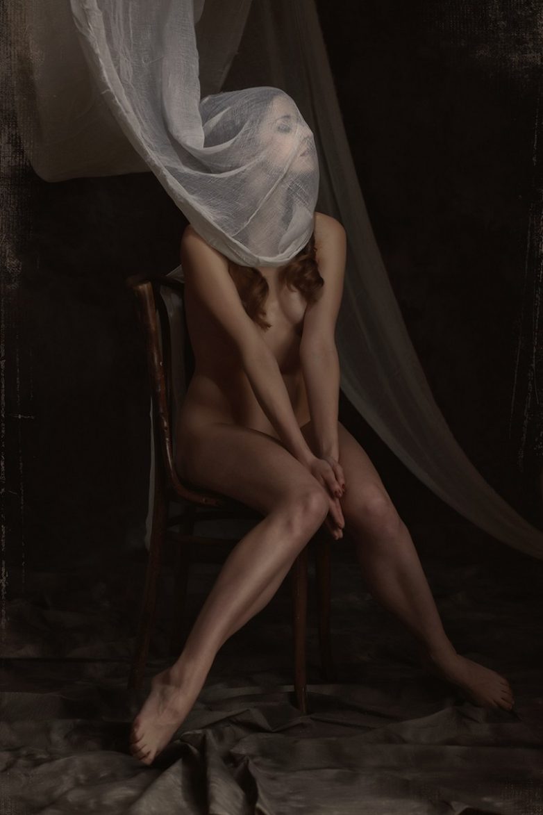 Голые, удивительные и привлекательные