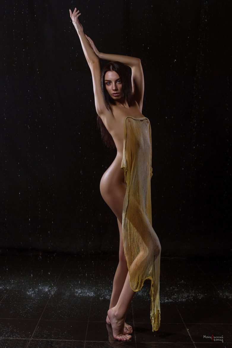 Голые, удивительные и привлекательные