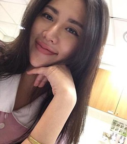 Карина Линн - самая сексуальная медсестра в мире