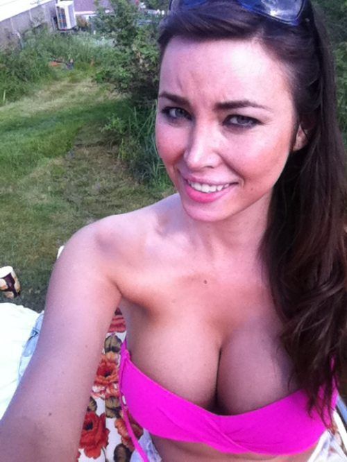 Девушки с большой грудью