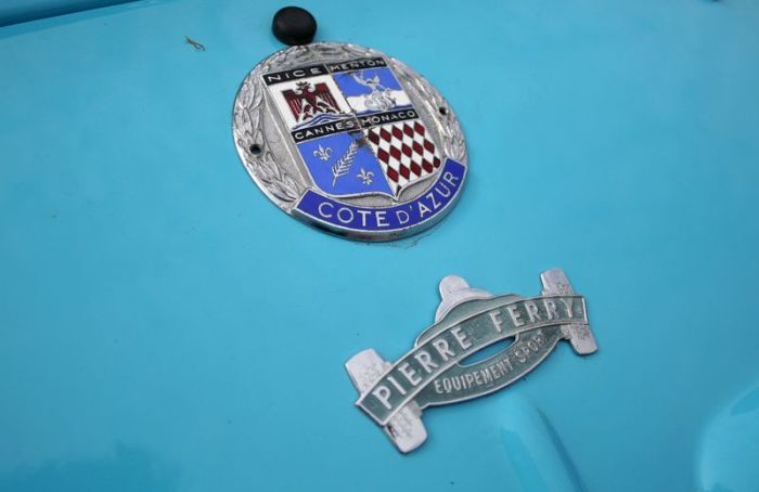 Эмблемы и логотипов ретро автомобилей (158 фото)