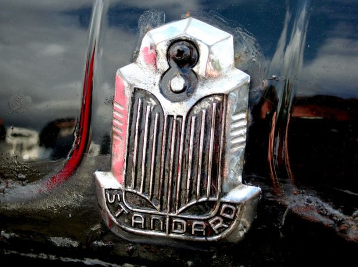 Эмблемы и логотипов ретро автомобилей (158 фото)