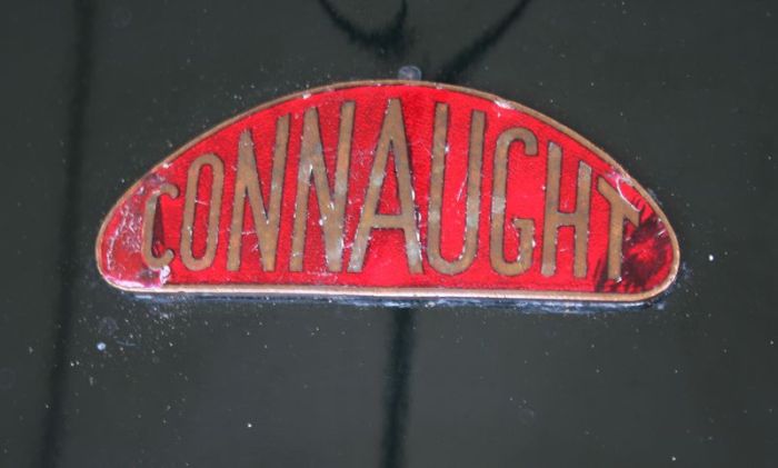 Эмблемы и логотипов ретро автомобилей (158 фото)