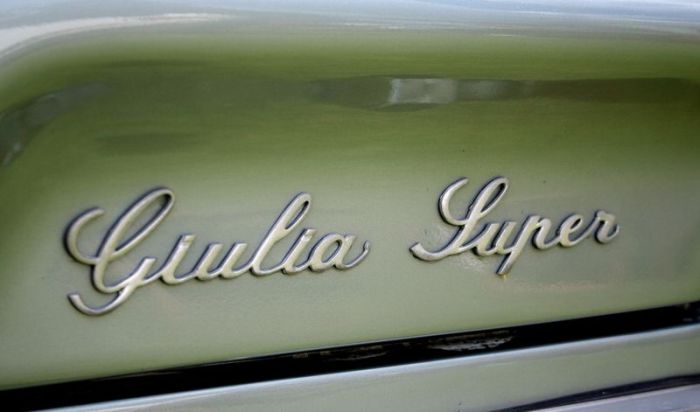 Эмблемы и логотипов ретро автомобилей (158 фото)