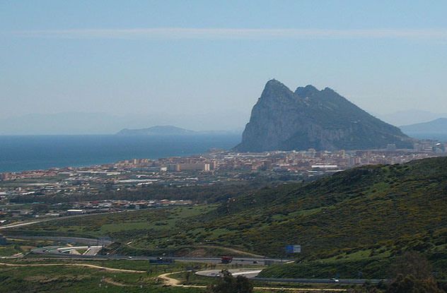 Случайные военные инциденты (10 фото)