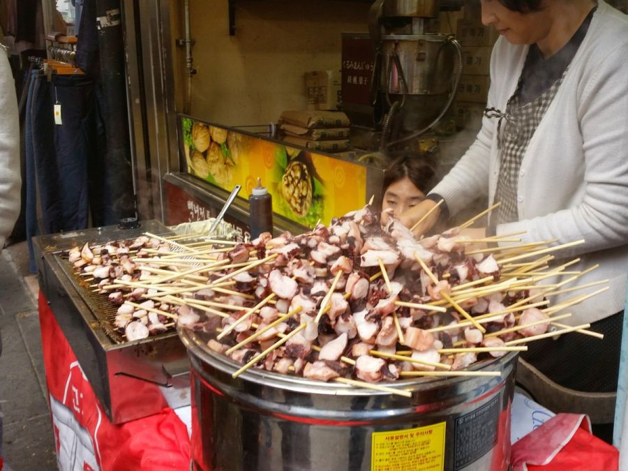 Гастрономическое путешествие по улицам Кореи (29 фото)