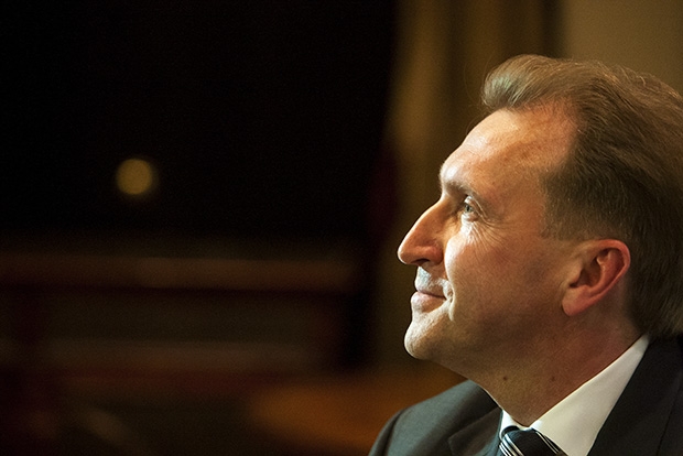 20 богатейших семей Кремля и Белого дома