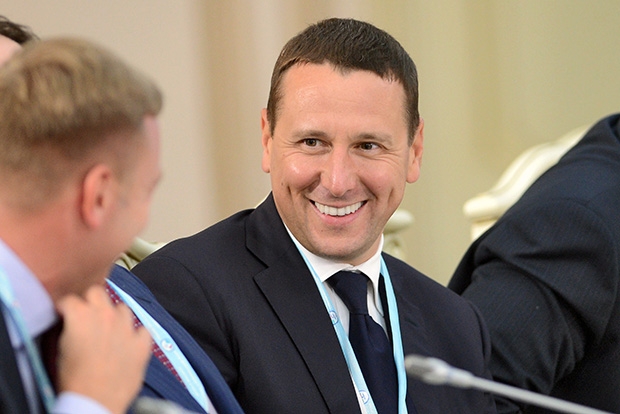 20 богатейших семей Кремля и Белого дома