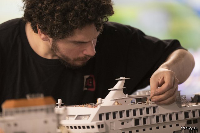 Экскурсия по выставке миниатюр известных городов мира