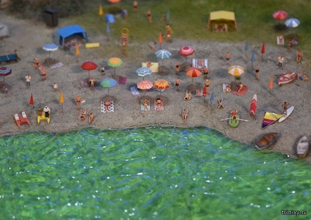 Экскурсия по выставке миниатюр известных городов мира