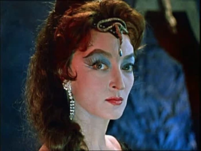 Лидия Вертинская на экране и в жизни