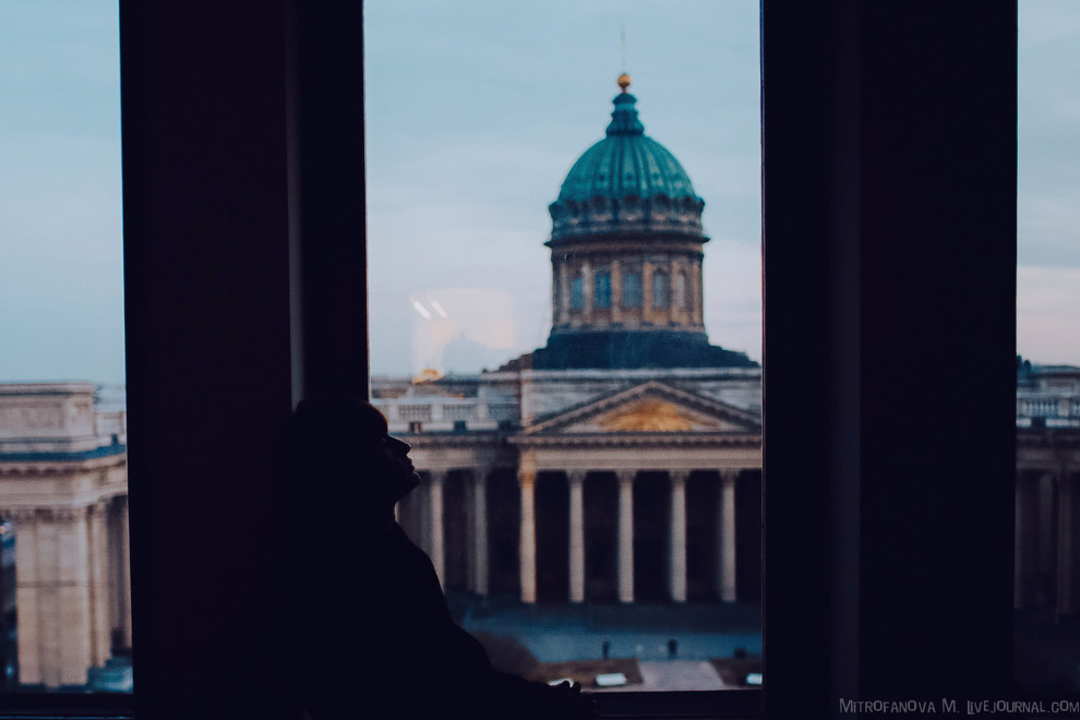 Прогулка по Дому Зингера, где расположен офис Вконтакте Прогулка по Дому Зингера, где расположен офис Вконтакте