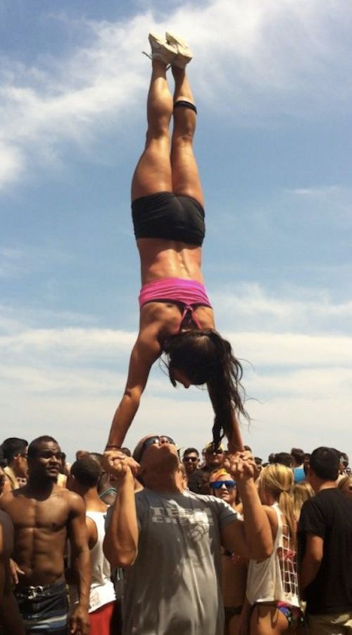 Спортивные девушки