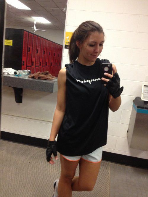 Спортивные девушки