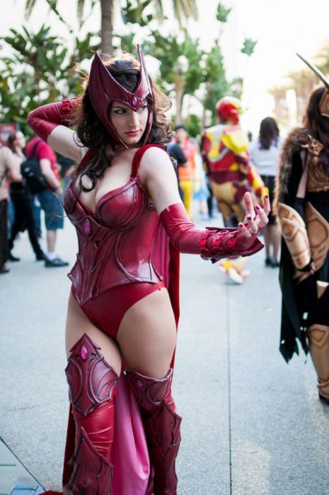 Девушки косплей (39 фото)