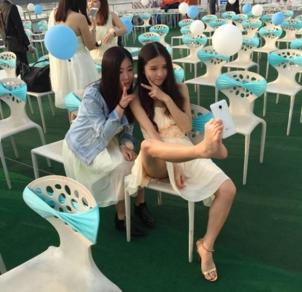 Рабы мобильных телефонов