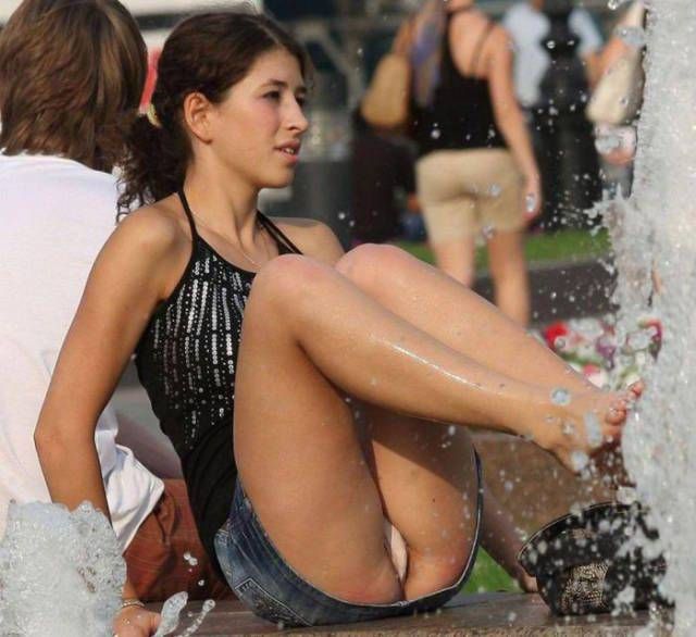 Забавные девушки