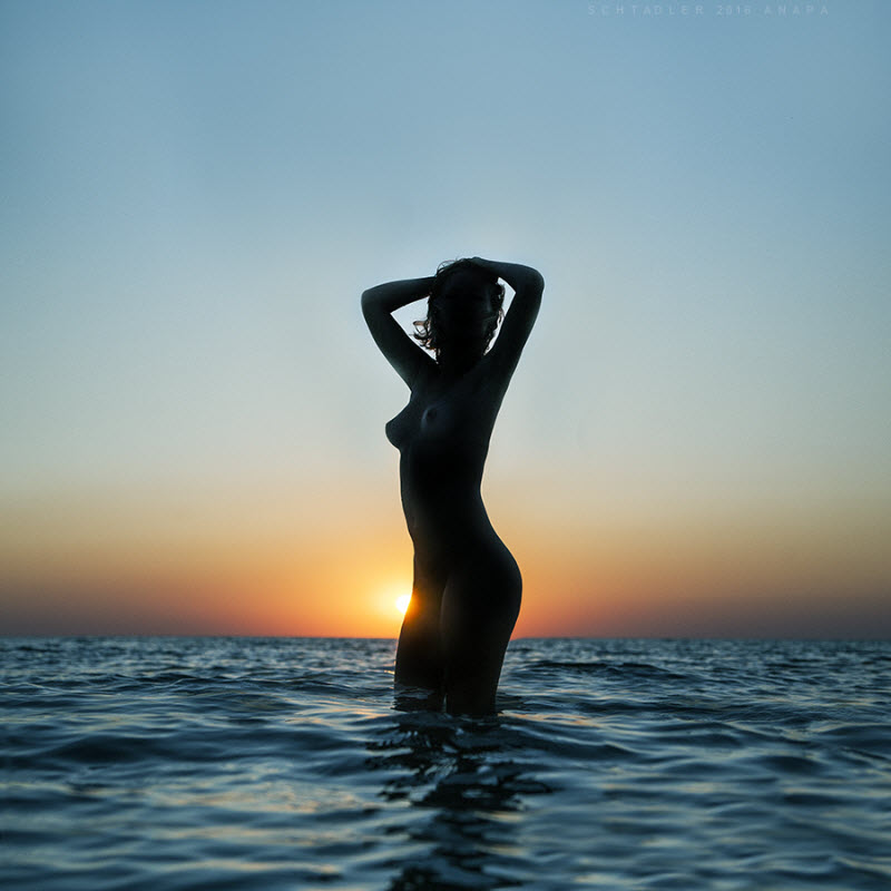 Обнаженные девушки на снимках Павела Алексеева