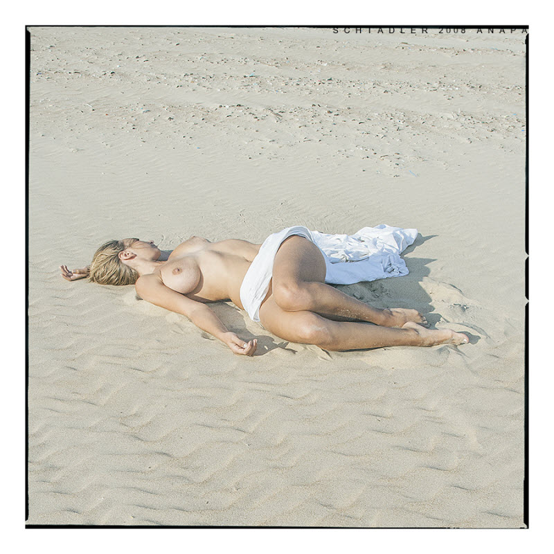 Обнаженные девушки на снимках Павела Алексеева