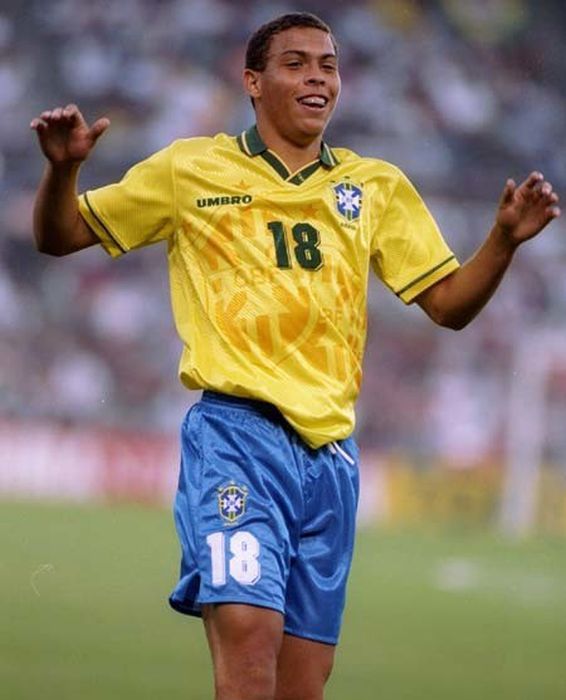 Легенды футбола 90-х - 2000-х годов тогда и сейчас