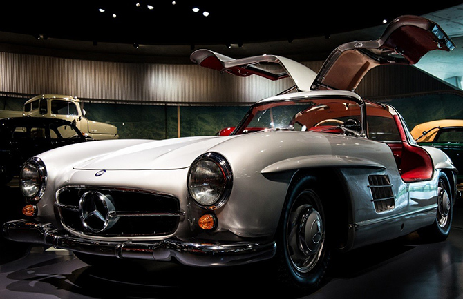 Самые сексуальные спортивные автомобили в истории Самые сексуальные спортивные автомобили в истории